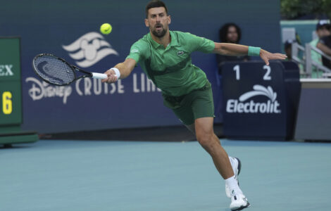 Novak Djokovic beats Sebastian Korda, advances to semifinals in push for 7th Miami Open title